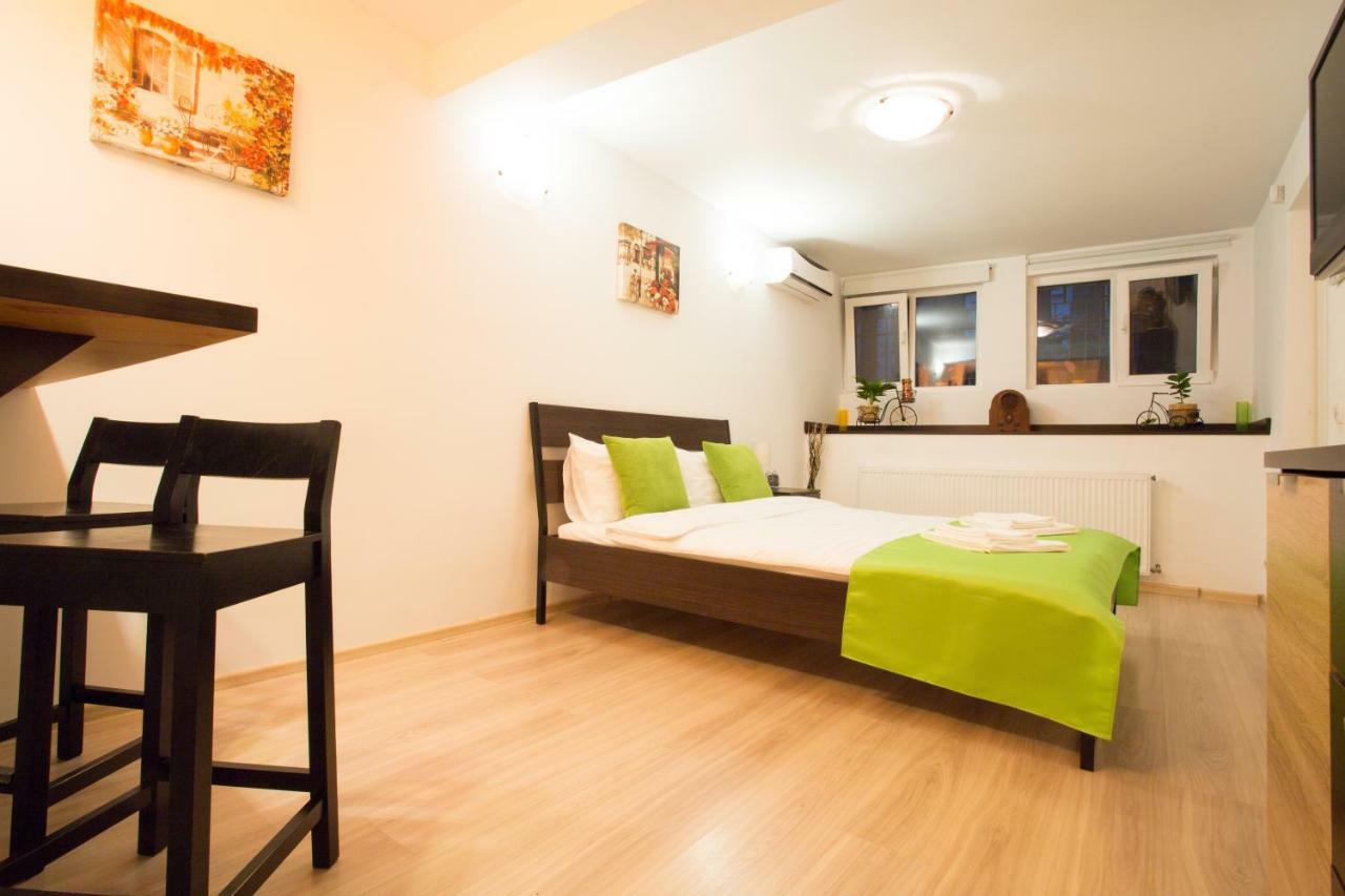 Heart Of Bucharest Studio Extérieur photo