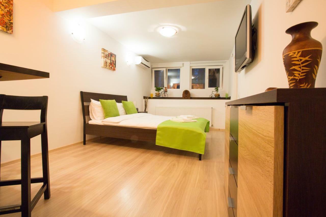 Heart Of Bucharest Studio Extérieur photo